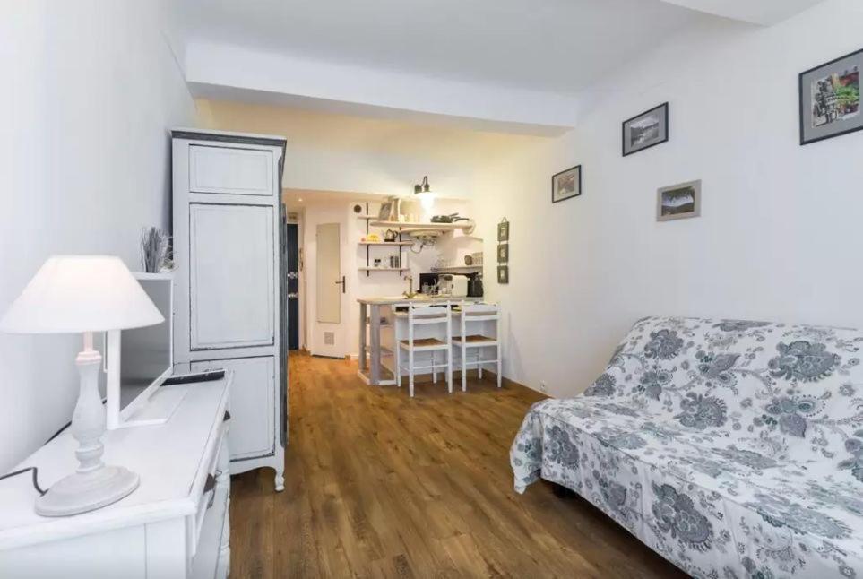 Le Fersen - Cosy Studio- Coeur Vieil Antibes Buitenkant foto